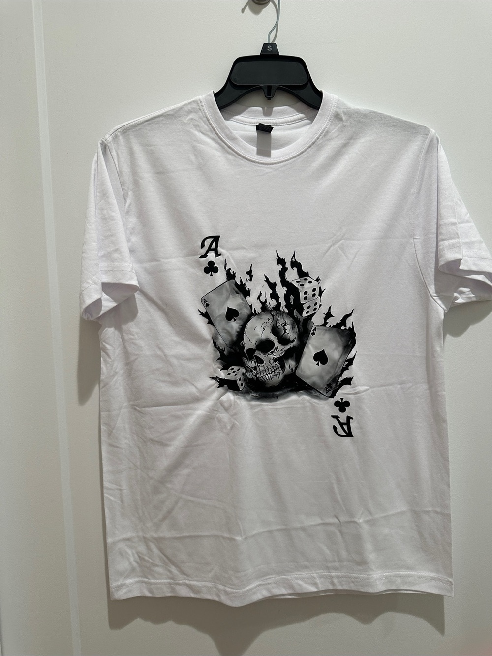White Graphic Skull & Cards Men's T-Shirt